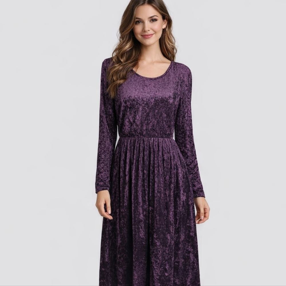 COLDWATER CREEK Long Sleeve Velvet Maxi Dress - M